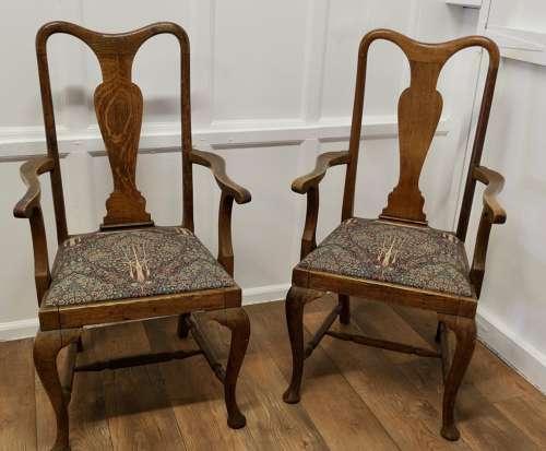 Pair of Queen Anne Style Oak Carver Chairs a Lovely Looking Pair