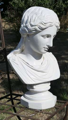 Good Large Bust of a Roman Lady in the Pre-Raphealite Style