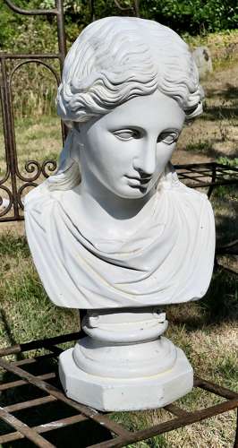 Good Large Bust of a Roman Lady in the Pre-Raphealite Style