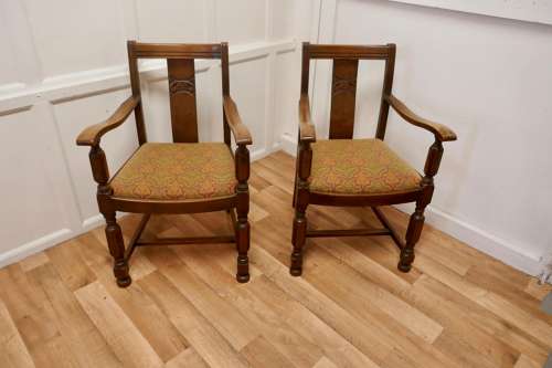 Pair of Arts and Crafts Golden Oak Carver Chairs