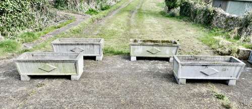 Set of 4 Large Weathered Garden Planters