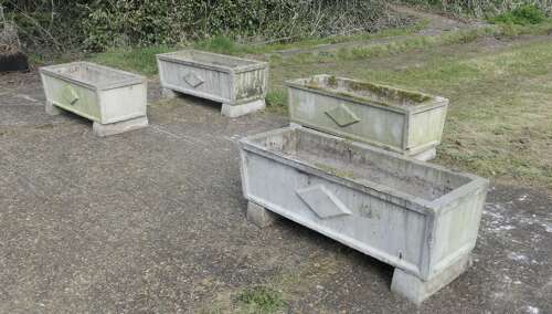 Set of 4 Large Weathered Garden Planters