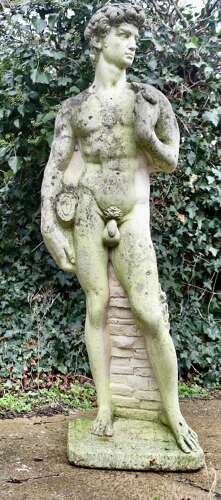 Weathered Cast Statue of Michelangelo's David A lovely piece for the garden