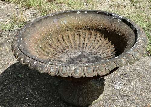 Large 19th century Cast Iron Garden Urn, Garden Jardiniere