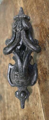 A Heavy Victorian Iron Door Knocker This is a classic Victorian door knocker