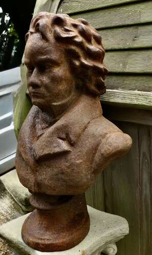 Weathered Cast Iron Bust of Ludwig van Beethoven A lovely piece for the garden, celebrat